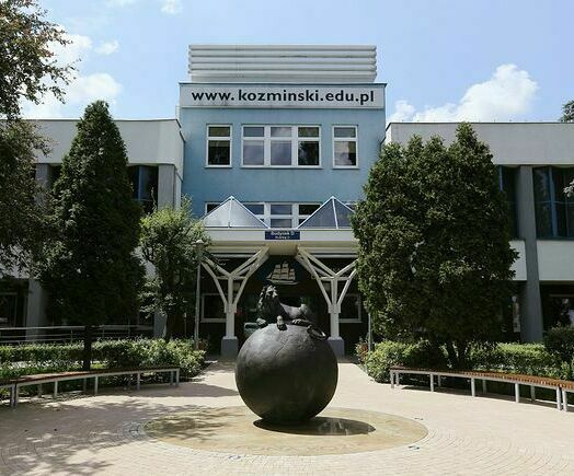 Академія Леона Козьмінського