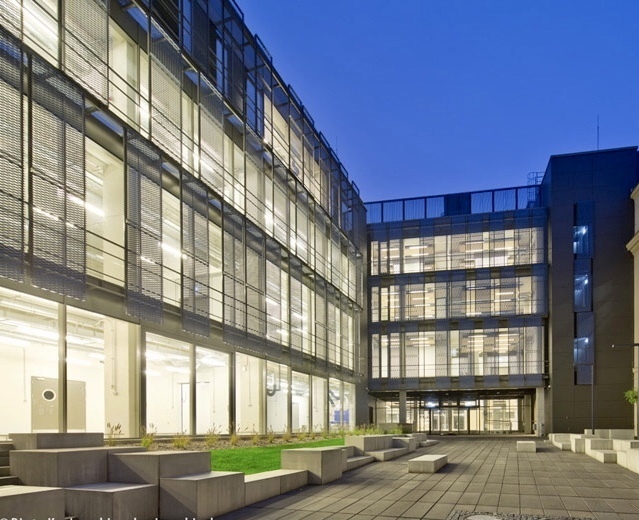 Університет мистецтв у Познані