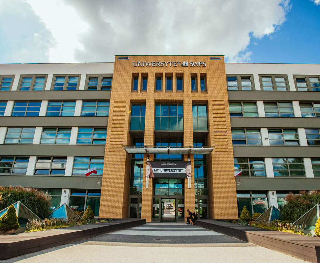 Університет соціальної психології та гуманітарних наук Варшава