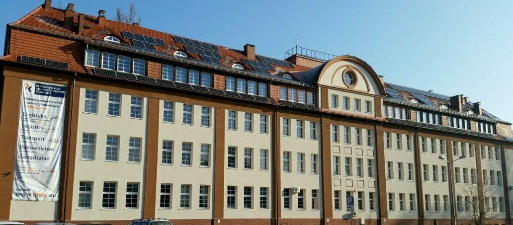 <span style="font-weight: bold; text-decoration: underline;">MWSLiT Міжнародна вища школа транспорту та логістики</span>