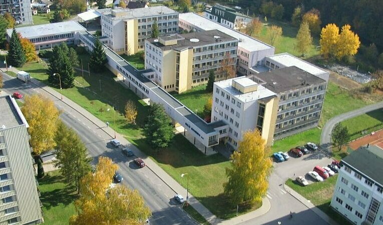 <span style="font-weight: bold;">ЧЕСЬКА ХУДОЖНЯ ПРОМИСЛОВА ШКОЛА В СВЄТЛА-НАД-САЗАВОЮ</span>